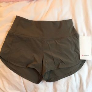 Lululemon Speed Up Short Hi-Rise